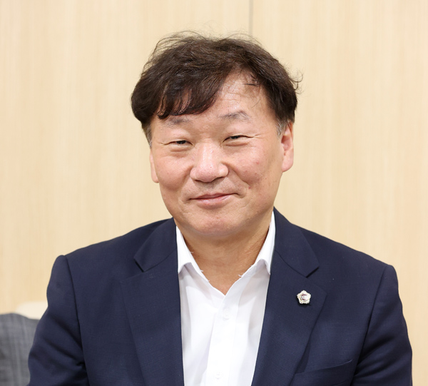 ▲ 남종섭 대표의원.