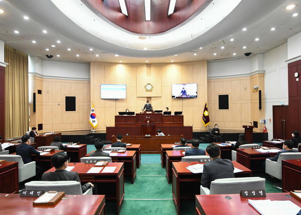 ▲ 제316회 정례회 본회의.