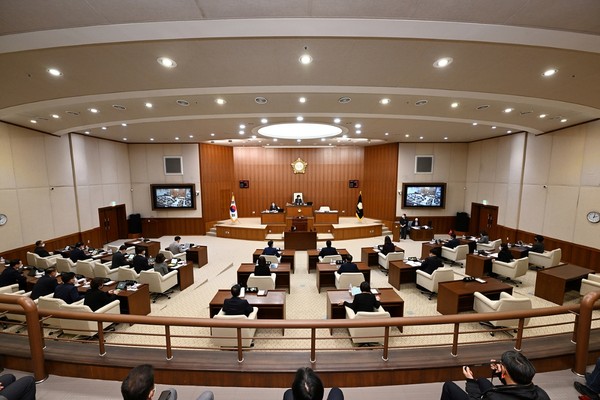 ▲ 제318회 정례회 개최 모습.