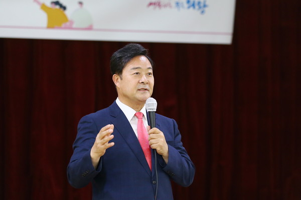 ▲ 김성제 의왕시장, 찾아가는 시장실 진행중인 모습.
