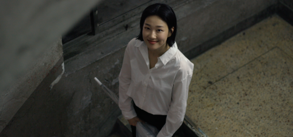 ▲ 하윤경 배우가 출연한 단편 '우산을 안 가지고 와서' 스틸컷.