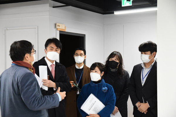 ▲ 문화콘텐츠산업지원센터 방문 모습.