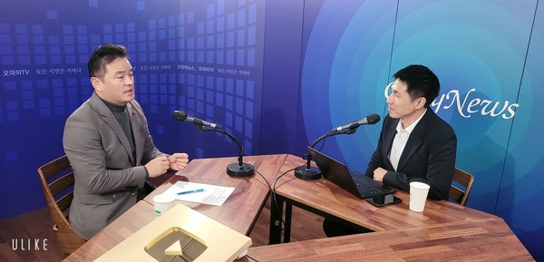 ▲ 임종성 더불어민주당 경기도당 위원장 오마이TV ‘박정호의 핫스팟’ 출연 모습.