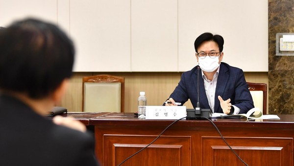 ▲ 김포시 김병수 시장, 기재부 ‘국유재산정책심의위원회’ 참석.