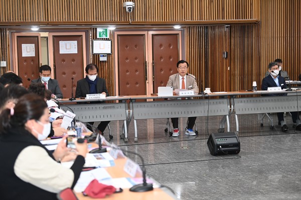 ▲ 이현재 하남시장 '제1회 하남시 시민참여기구 합동회의' 진행중인 모습.