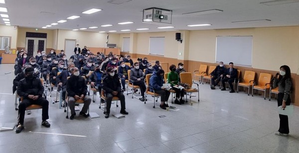 ▲ 옹진군, 2023년 새해농업인 실용교육.
