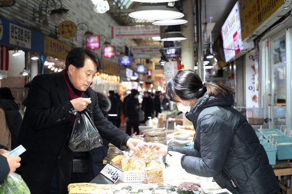 ▲ 전통시장사랑나눔.