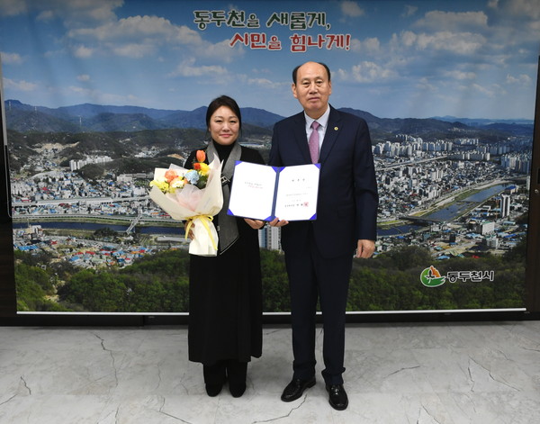 ▲ 동두천시, 2월 '1일 명예시장'에 시립이담농악단 예술감독 위촉.