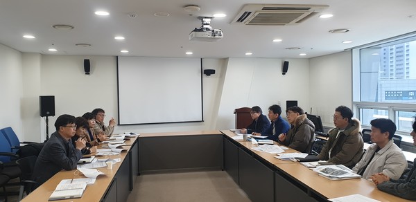 ▲ 이천시 문예관광과↔(재)이천문화재단 간담회 진행중인 모습.