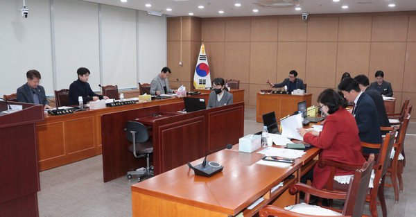 ▲ 의회운영위원회 모습.