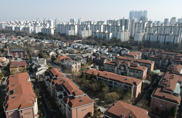 ▲ 경기도 고양시 일산 신도시 일대 빌라, 아파트 단지가 보이고 있다. /뉴시스