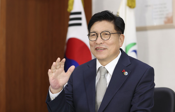 ▲ 도성훈 인천시교육감이 학교 신설 관련 중투심 제도개선에 대해서 이야기하고 있다.