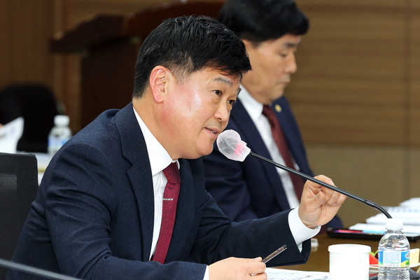 ▲ 인천시 군수·구청장 협의회 참석한 박종효 남동구청장.