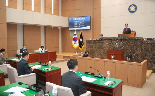 ▲ 이천시의회 새해 첫 임시회.