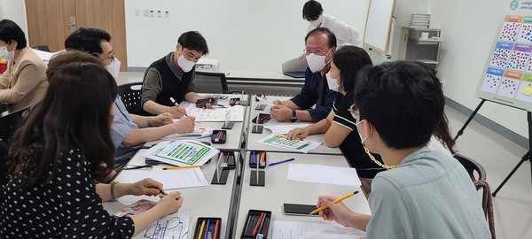 ▲ 연수구, 마을복지계획 ‘우리가 만드는 연수복지마을’ 시행 모습.