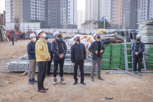 ▲ 공사장 안전 점검 모습.