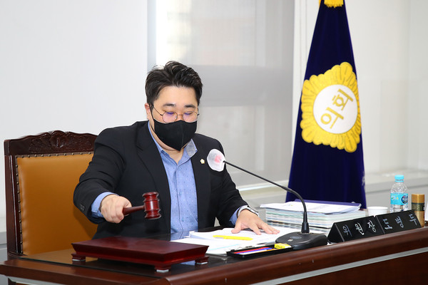 ▲ 도병두 위원장.