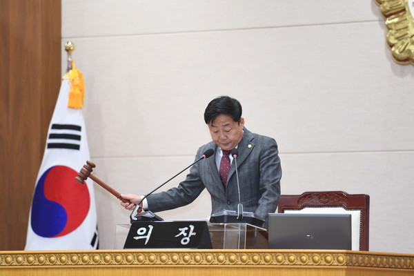 ▲ 양주시의회 윤창철 의장.