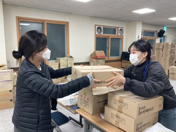 ▲ 평택시 감염 취약 시설 등에 방역물품 지원.
