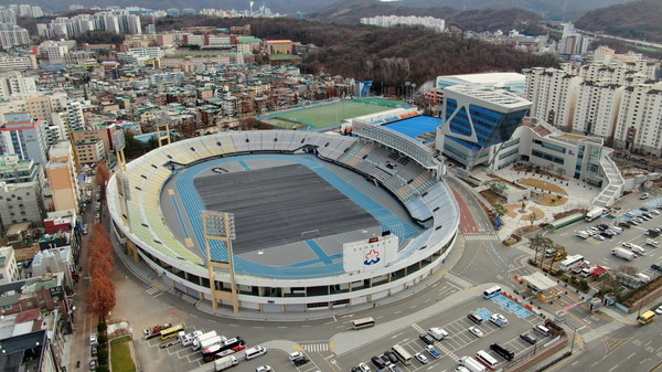 ▲ 성남도시개발공사 성남종합운동장.