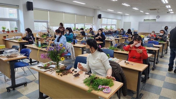 ▲ 상생협력 특화일자리 사업 자료 사진.