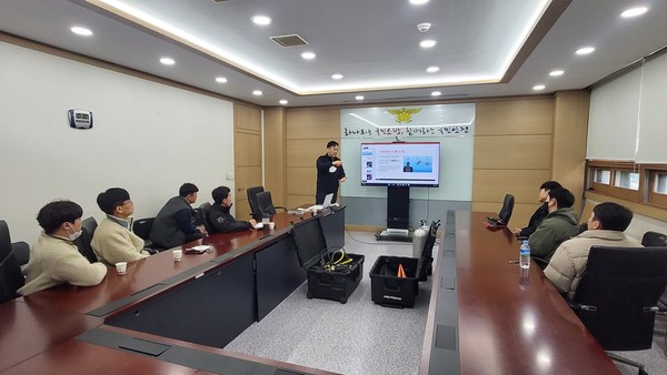▲ 구조역량 강화반 이론 교육 모습.