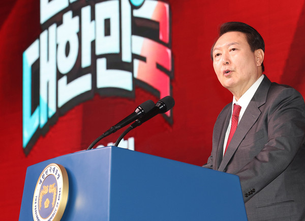 ▲ 전당대회 축사하는 윤 대통령. /뉴시스