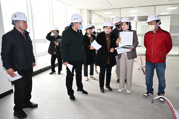 ▲ 의정부시의회 최정희 의장, 의정부1동 신축청사 공사현장 방문 현장.