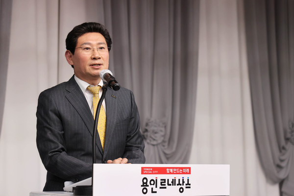 ▲ 용인특례시 버스고고 발대식에 참석한 이상일 용인특례시장 모습.