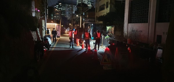 ▲ 아리수 안전지킴이 반딧불 설치 모습.