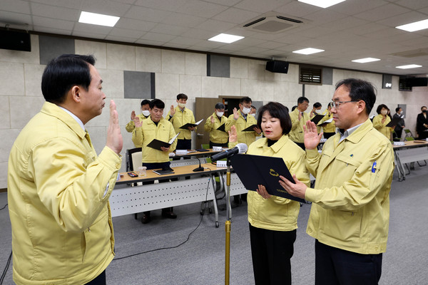 ▲ 인천 동구 공직자 청렴 실천 서약식 실시 모습.