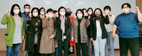 ▲ 평생학습매니저 양성 과정 활동 사진.