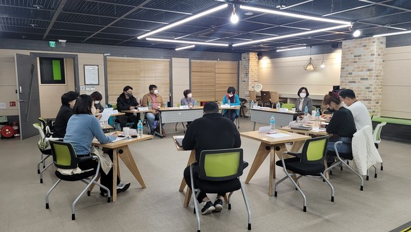 ▲ 부천시 가정폭력·성폭력 공동대응팀 통합사례회의 모습.