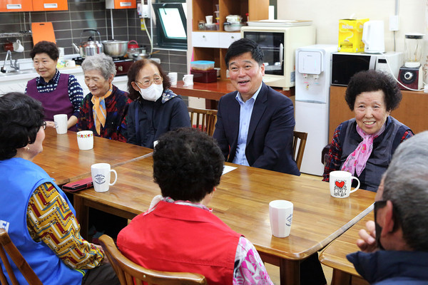 ▲ 박종효 남동구청장 도란도란 소통 동행 진행 모습.