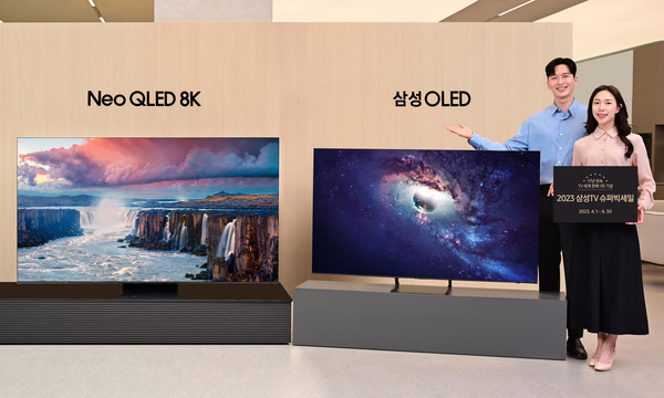 ▲ 삼성전자 Neo QLED 8K 75형(좌)과 OLED 65형. /뉴시스