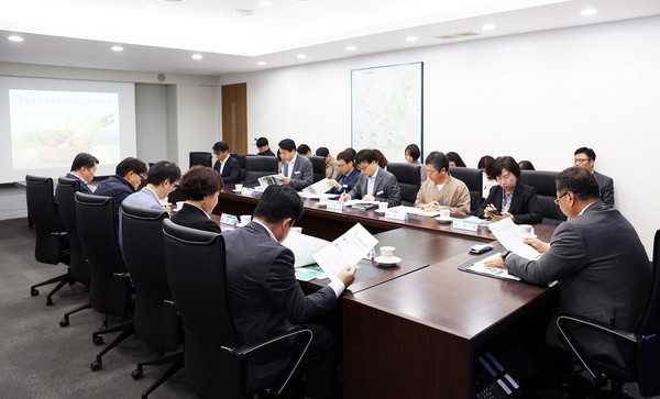 ▲ 파주시 로컬푸드 공공조달체계 협의회 개최 모습.