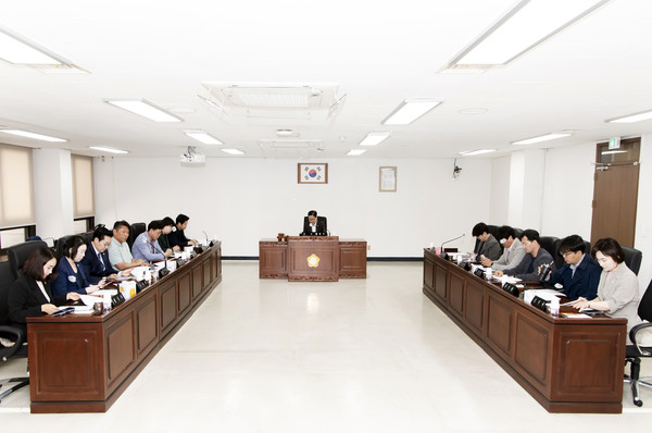 ▲ 김포시의회 5월 월례회의 모습.