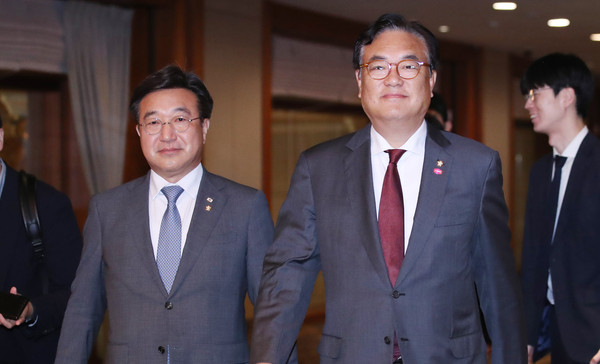 ▲ 기시다 총리와 면담 마친 정진석-윤호중. /뉴시스