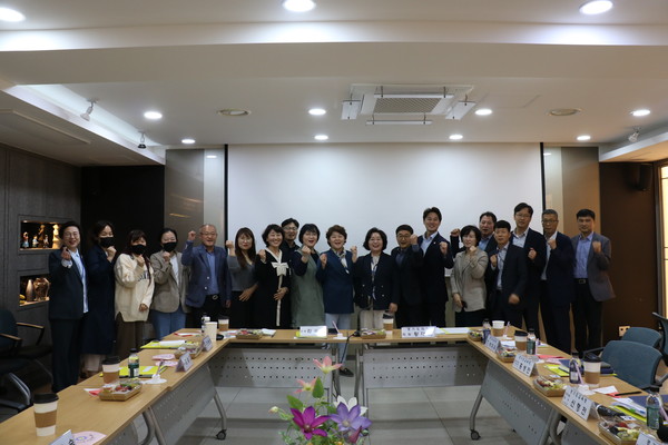 ▲ 매향여자정보고 교육환경 개선 정담회 개최 모습.