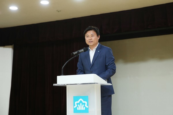 ▲ 조용익 부천시장이 식품안전의 날 기념식에서 기념사를 하고 있다.