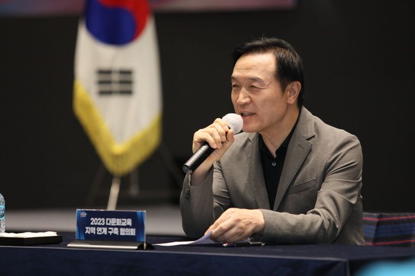 ▲ ‘경기도 다문화교육 지역 연계 구축 협의회’ 참석한 임태희 교육감.