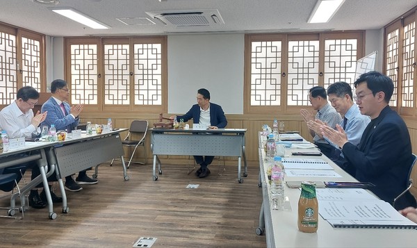 ▲ 서울시의회 교육연수위원회 상반기 정례회 모습.