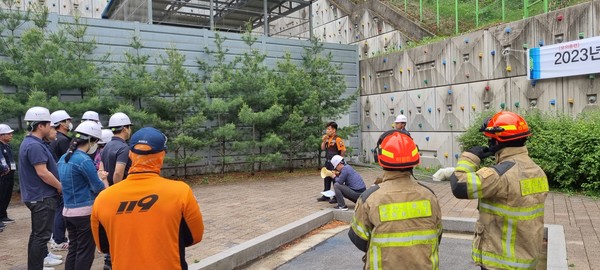 ▲ 미르스타디움 합동소방훈련 실시 모습.