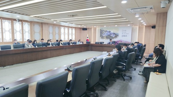 ▲ 강화군 징수대책 보고회 개최 모습.