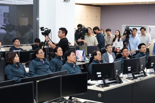 ▲ ‘이상폭우 대비 풍수해 종합 훈련’ 참관하는 김형재 시의원(왼쪽에서 두 번째).