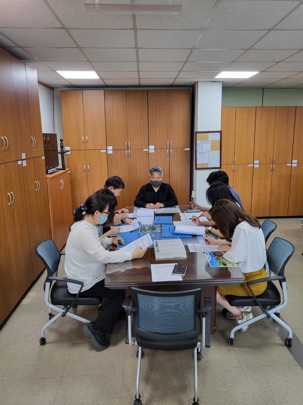 ▲ 강화군 산림녹지사업 자체설계단 운영 모습.
