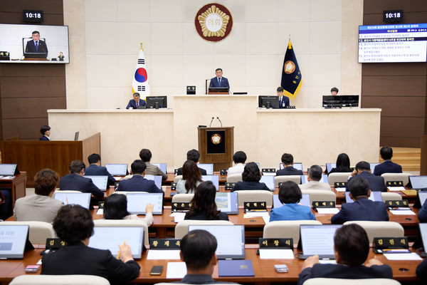 ▲ 용인특례시의회, 제274회 임시회 폐회.