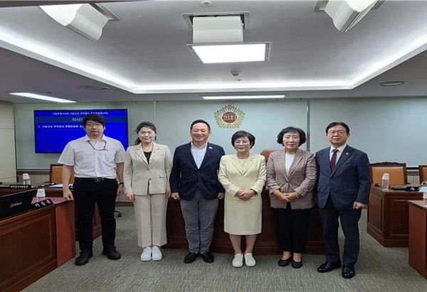 ▲ 위원회 사진.