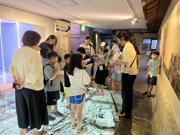 ▲ 인천 동구 박물관 여름방학 교육 실시 모습.