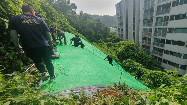 ▲ 파주시 산사태 취약지역 선제 점검 실시 모습.